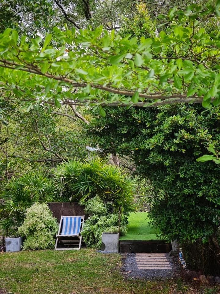 Calm At Bangphat Bor Saen Exterior foto