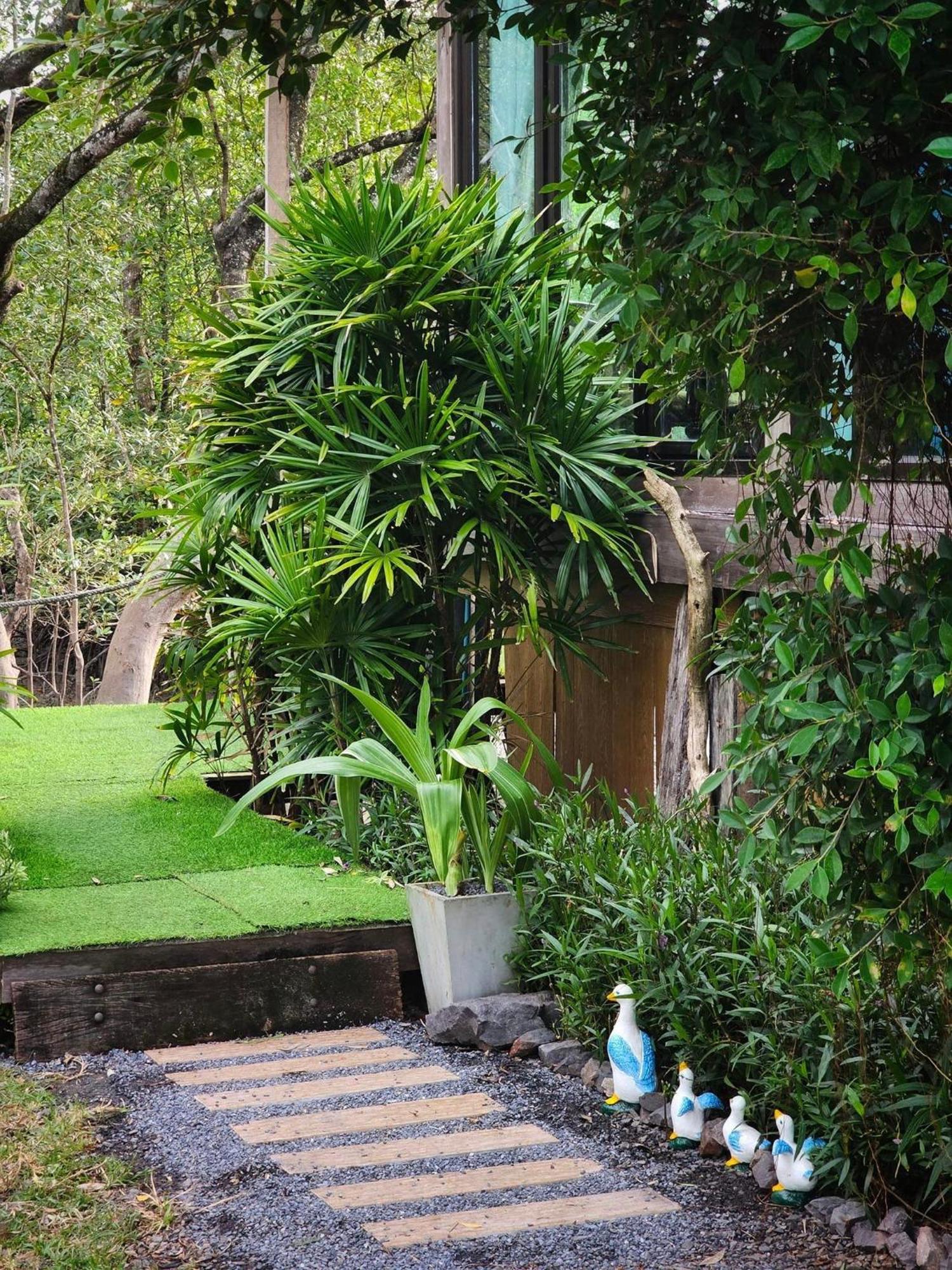 Calm At Bangphat Bor Saen Exterior foto